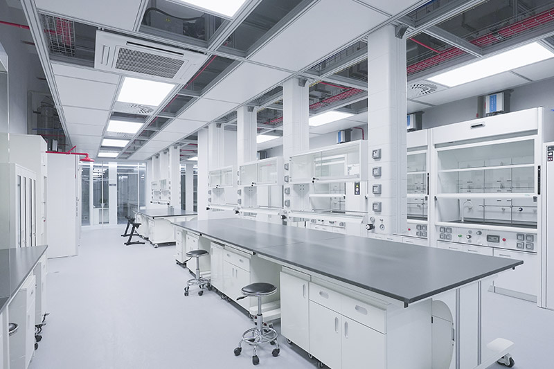 万柏林实验室革新：安全与科技的现代融合